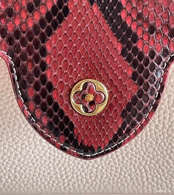 WIS LOUIS VUITTON BB CAPUCINES 0710